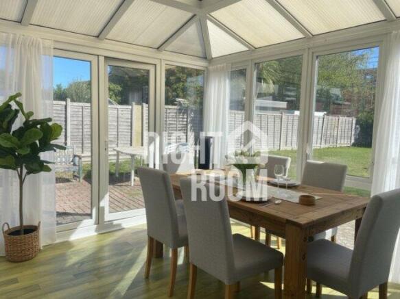 room-1-60-richmond-wood-road-bh8-9dj-1041593