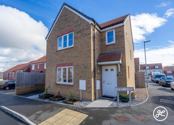 3-bed house on Eider Close, Bridgwater, TA6, £290,000