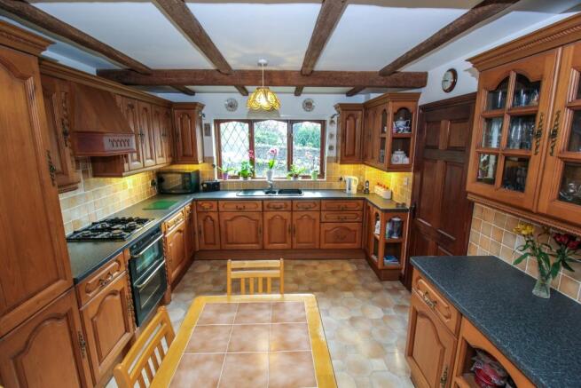 Kitchen/Breakfast Ro