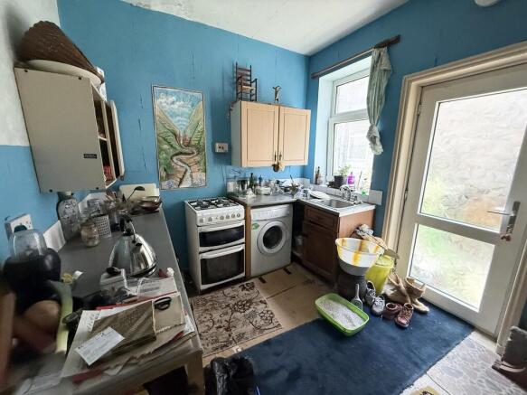 2 bed Terraced for sale Image 6