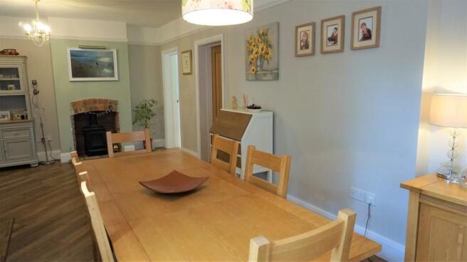 Dining Area 2