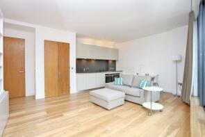 20, 14 Bear Pit Apartments, New Globe Walk, London SE1 9DR