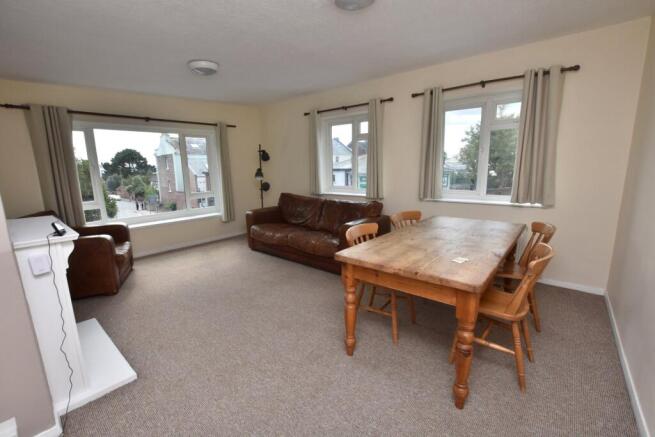 Living/Dining Room