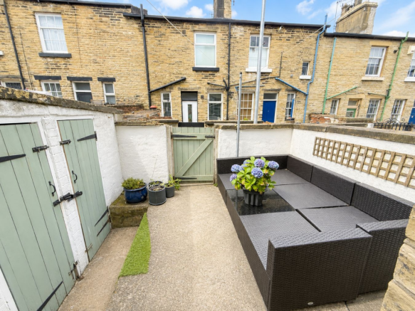 2 bed Terraced for sale Image 7