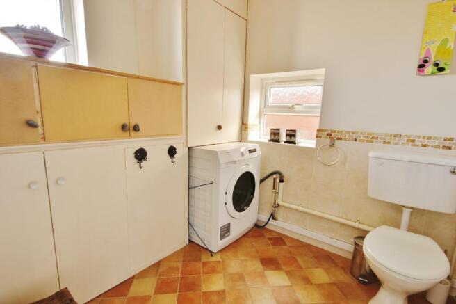 Utility Room/WC