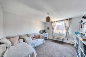 34, Brown Close, Wallington SM6 9ER