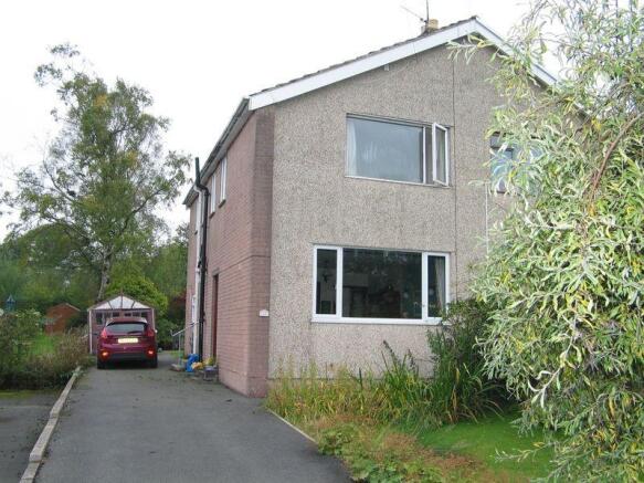 14 Lakeber Drive