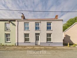 4, Hottipass Street, Fishguard SA65 9LJ