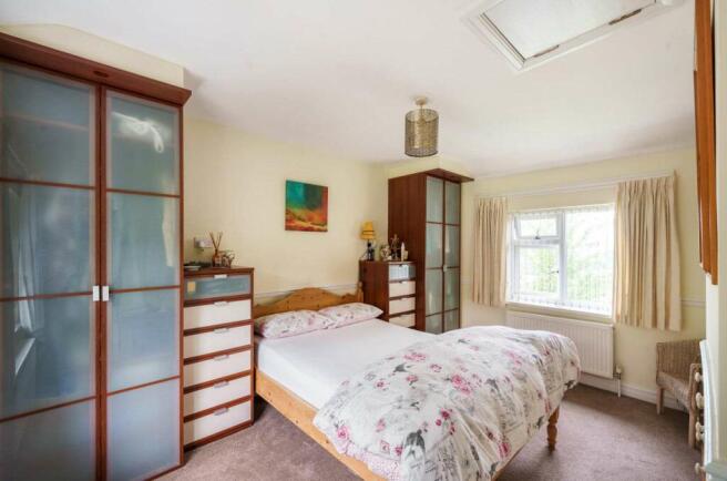 Bedroom 1 (Double)