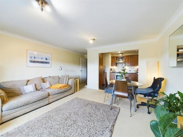 97812_178609_IMAG...