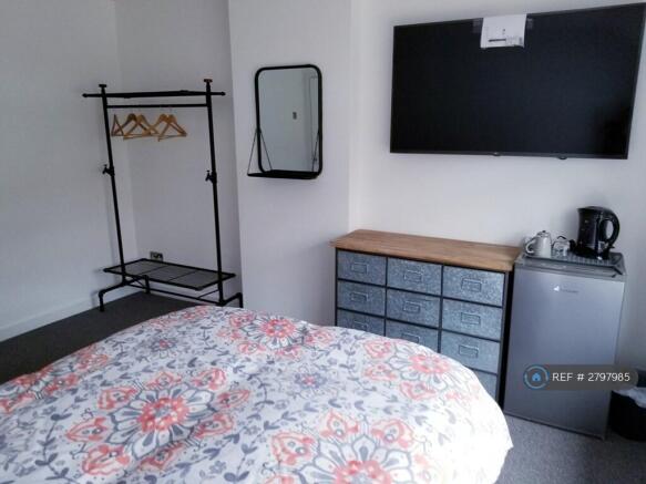 Upstairs Back Double Bedroom