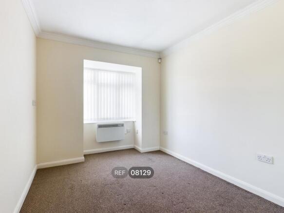 2 bed Flat to rent Image 4