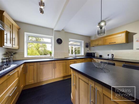 Kitchen/Breakfast Room