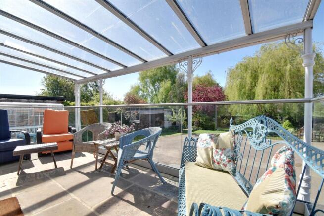 4 bed Detached for sale Image 6