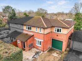 56, Fairford Crescent, Downhead Park, Milton Keynes MK15 9AE
