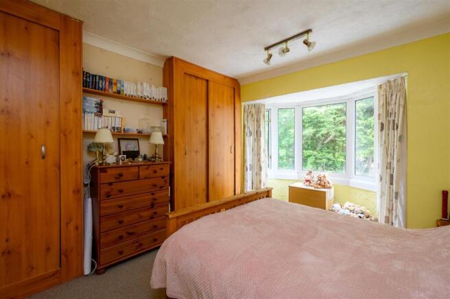 3 bed Semi-Detached for sale Image 12
