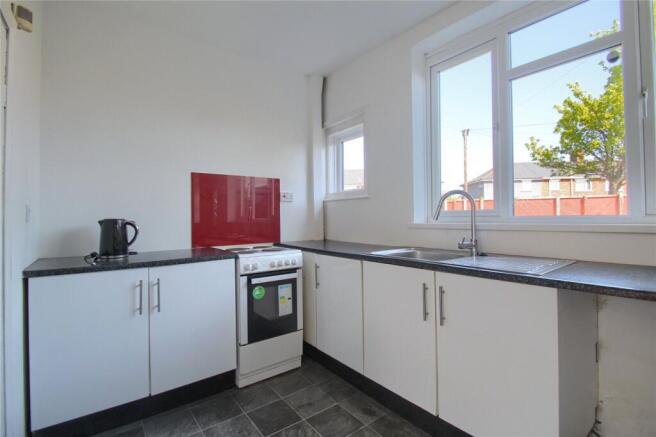 3 bed Semi-Detached for sale Image 6