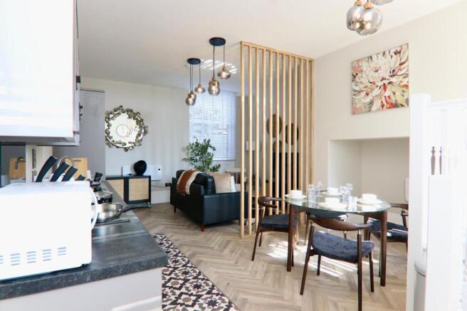 Premium 2-Bedroom Apartment with Private Entrance