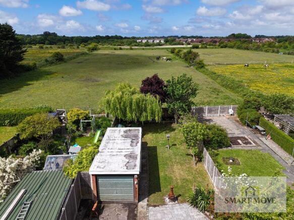 Rear Garden & Outlook