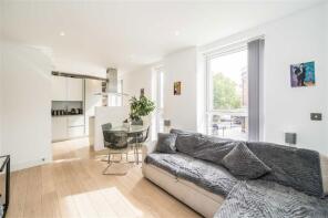 Flat 4, 4, Stockwell Park Walk, London SW9 0FF
