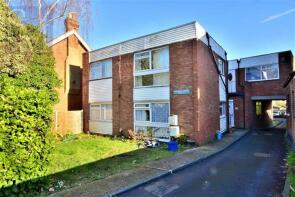 2, 111 Magnolia House, High Road, Loughton IG10 4JA