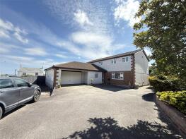 17, Bay View Park, St. Austell PL25 3TR