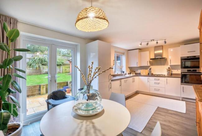 10 Glade Lane (16).jpg