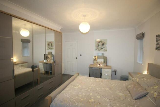 Mayfield Road, 12 Main Bedroom 1.JPG