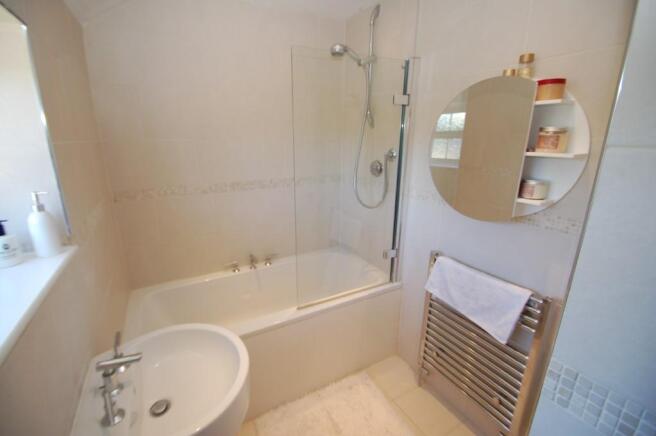 Photo 10