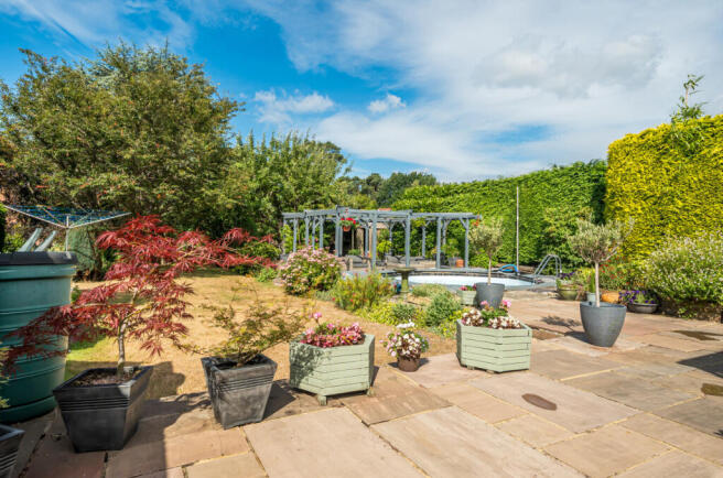 1316625-2-685e691...