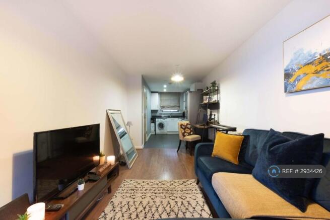 Lounge 2