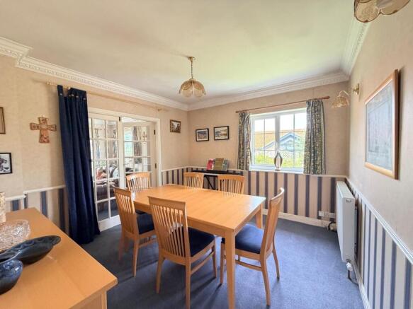 3 bed Detached Bungalow for sale Image 8