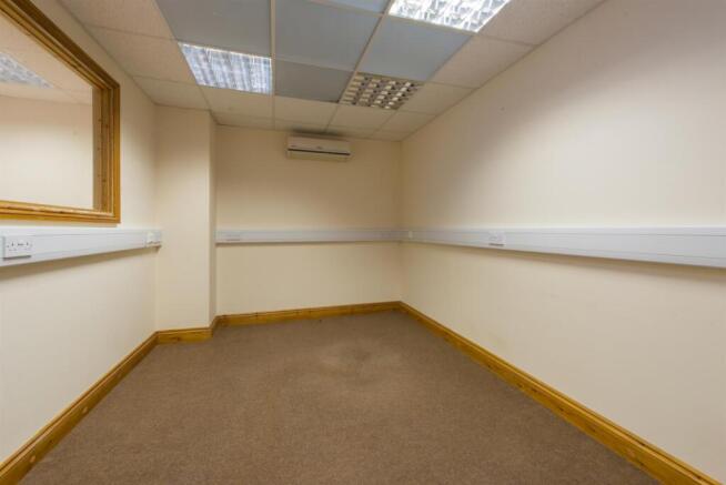 general 17800686_106