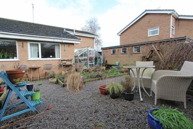 Rear Garden..jpg