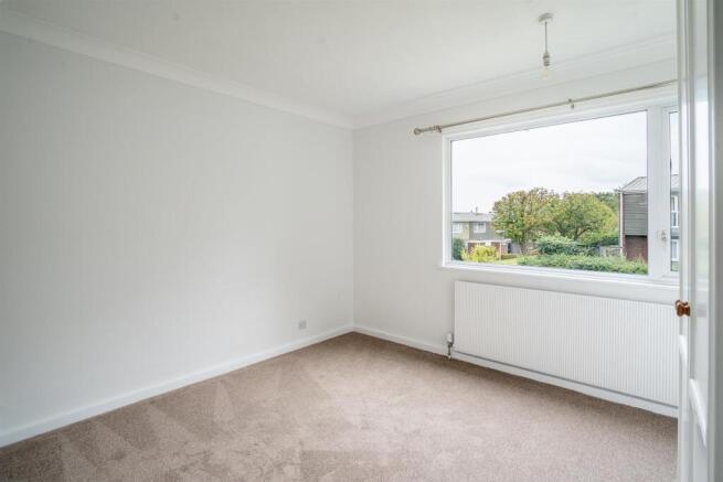 1 bed Flat to rent Image 7