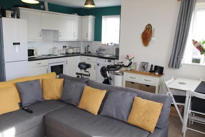 Sitting Room/Kitchen