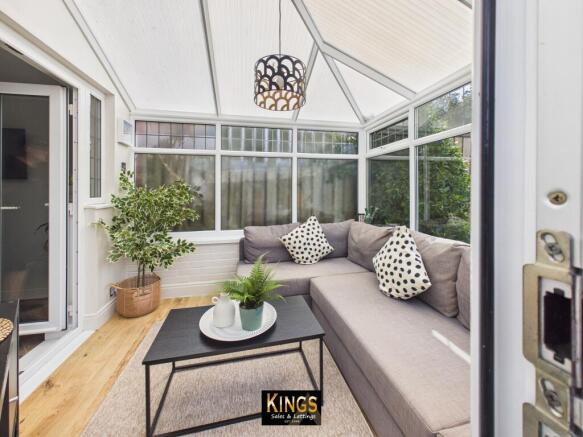 3 bed Semi-Detached for sale Image 4