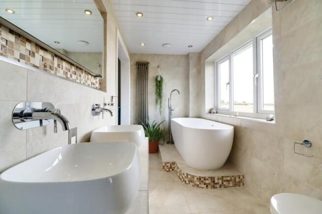 BATH....jpg