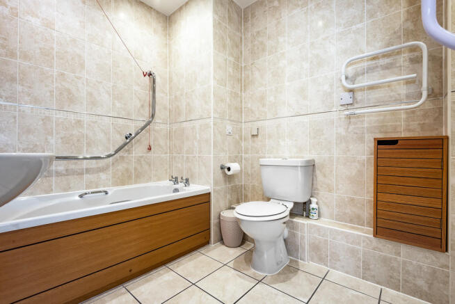 Photo 7