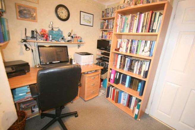 Photo 6