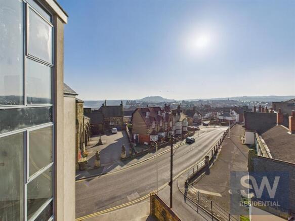 2 bed Apartment to rent Image 10