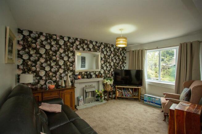 13 - 5 Meadow View, NG9 8BU.jpg