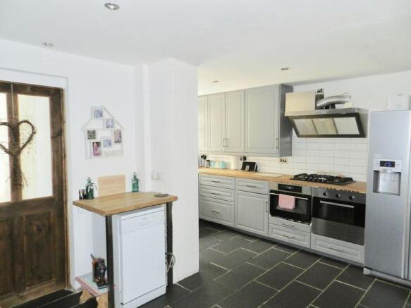 Fitted Kitchen 