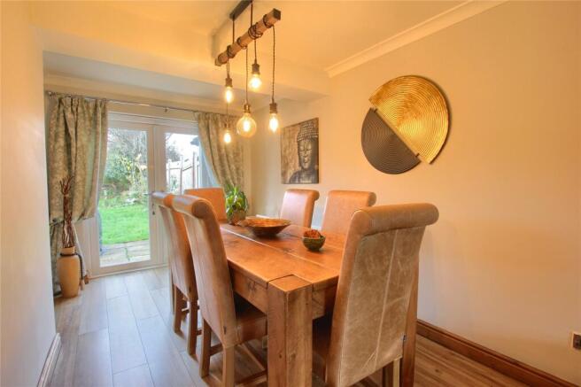 3 bed Semi-Detached for sale Image 4