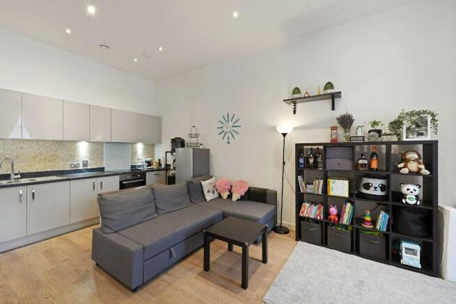 Kitchen/Reception 