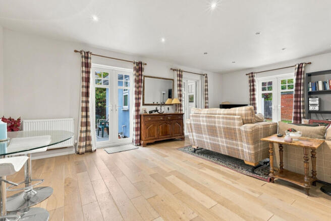 Princes Avenue, Benfleet, SS7 photo 3
