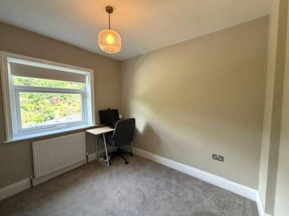 2 bed Terraced for sale Image 12