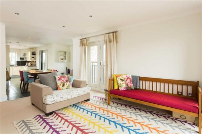 Sitting/ Family Room