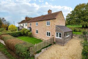 Hillsmore, Overton Lane, Gloucester GL2 7JJ