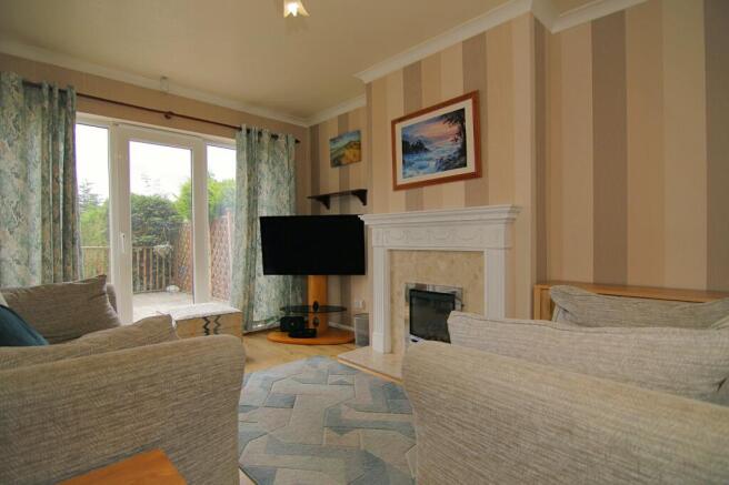 3 bed Terraced for sale Image 4